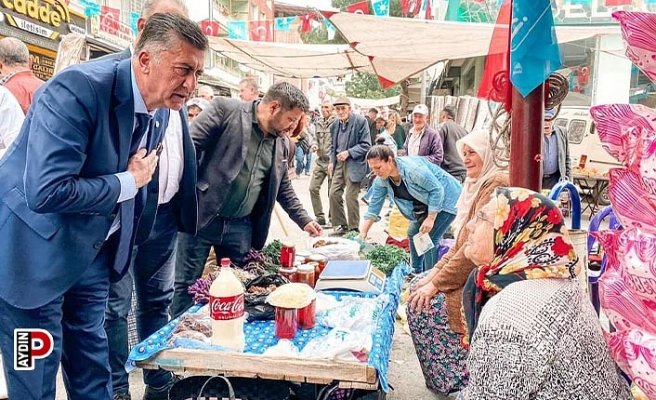 Ahmet Ertürk’ün ayak basmadığı yer kalmadı
