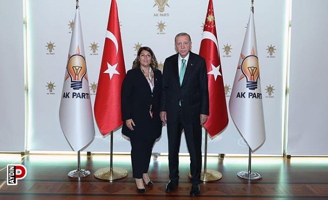 AK Parti Aydın İl Kadın Kolları'nın yeni başkanı Kayır oldu