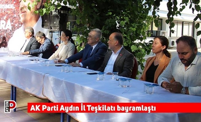AK Parti Aydın İl Teşkilatı bayramlaştı