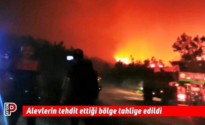 Alevlerin tehdit ettiği bölge tahliye edildi