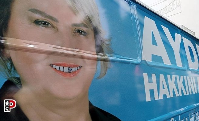 Aydın'da CHP'li Kadın adayın seçim otobüsüne çirkin saldırı