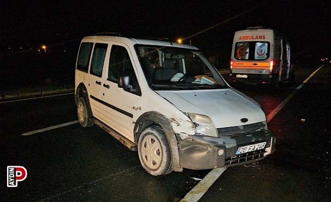 Aydın'da ticari araç takla attı