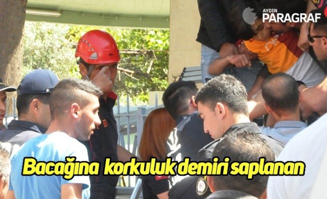 Bacağına  korkuluk demiri saplanan