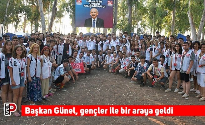 Başkan Günel, gençler ile bir araya geldi