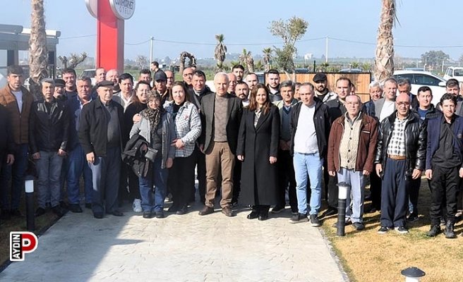 Başkan Kıvrak, kahvehane esnafını ağırladı