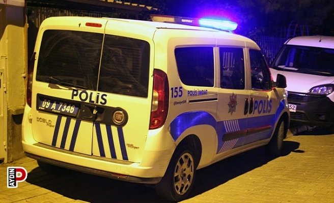 Çeşitli suçlardan aranan şüpheli Kuşadası'nda yakalandı