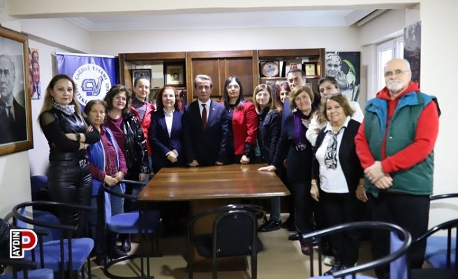 CHP, Efeler Belediye Başkan adayı Yetişkin’den derneklere ziyaret