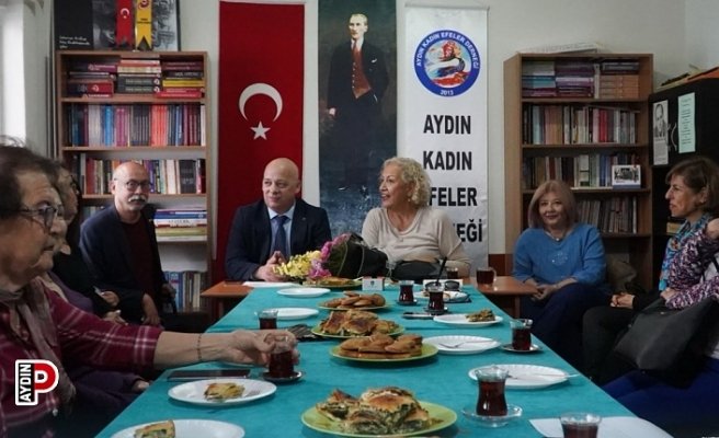 Hasan Dinçer Kadın Efeler Derneği’ni ziyaret etti