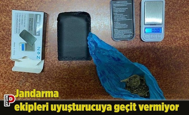 Jandarma ekipleri uyuşturucuya geçit vermiyor