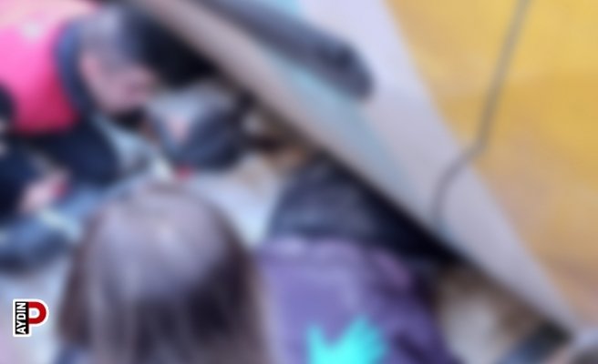 Kargo dağıtım aracının altında kalan yaşlı kadın hayatını kaybetti