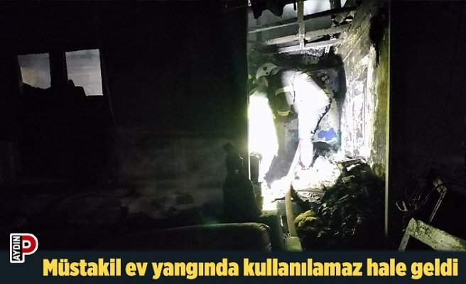 Müstakil ev yangında kullanılamaz hale geldi