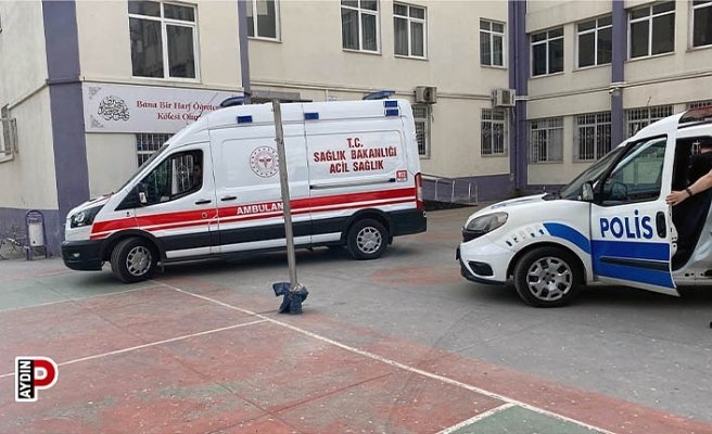 Okulun merdiveninden düşen öğrenci yaralandı