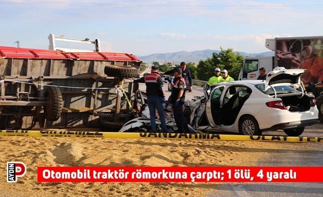 Otomobil traktör römorkuna çarptı; 1 ölü, 4 yaralı