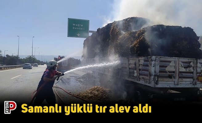 Samanlı yüklü tır alev aldı