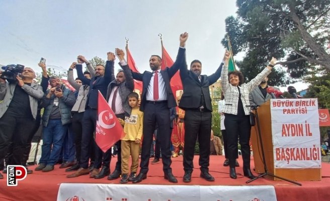 Seçim startı veren Eşin; Bizim için tek bir renk, tekbir dil var, sevgi