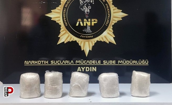 Uyuşturucu sevkiyatı karakolda son buldu