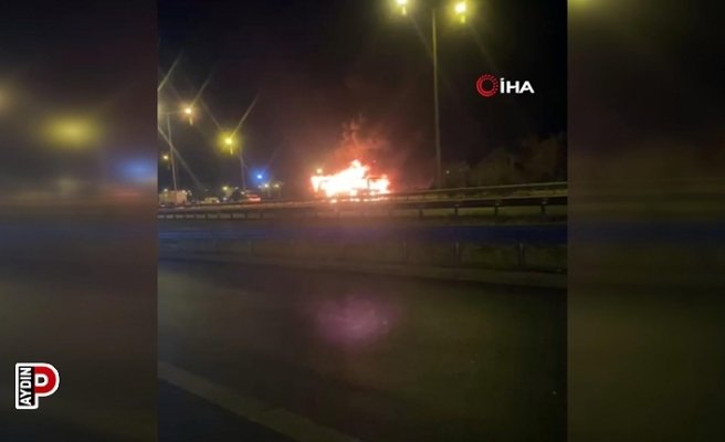 Yolcu otobüsü alev aldı, yolcular canlarını zor kurtardı